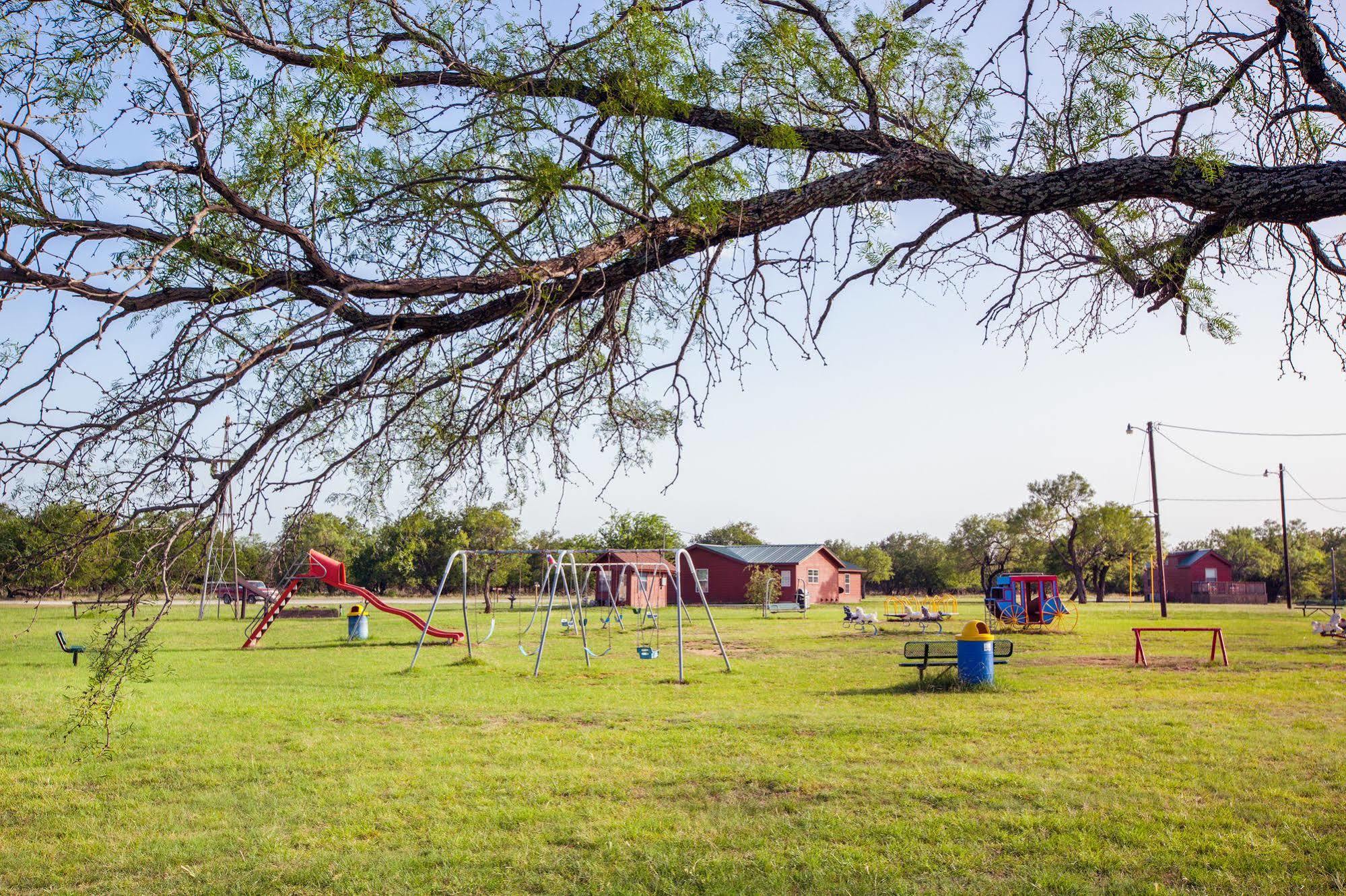 ホテル Bay Landing Rv Campground Bridgeport エクステリア 写真